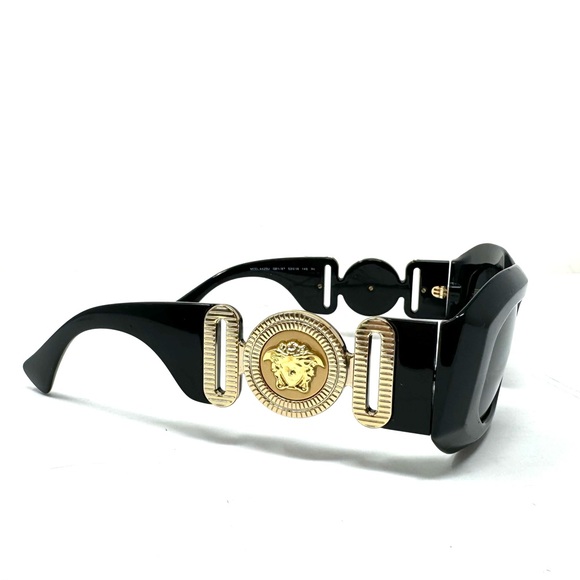 VERSACE sunglasses, made in Italy main image 9